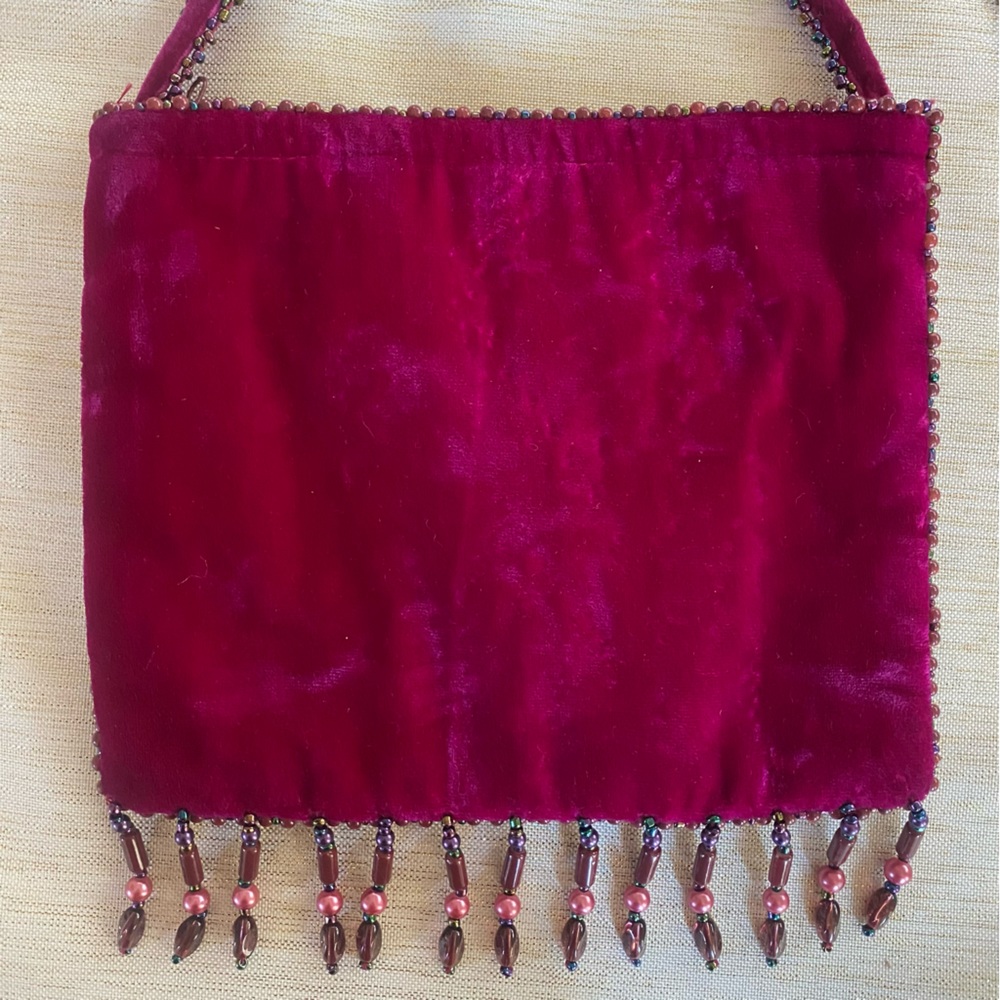 Gorgeous Magenta Velvet Beaded & Stone Purse - Picture 3 of 6